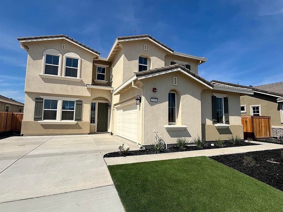 1st image of 2750 Moonflower St