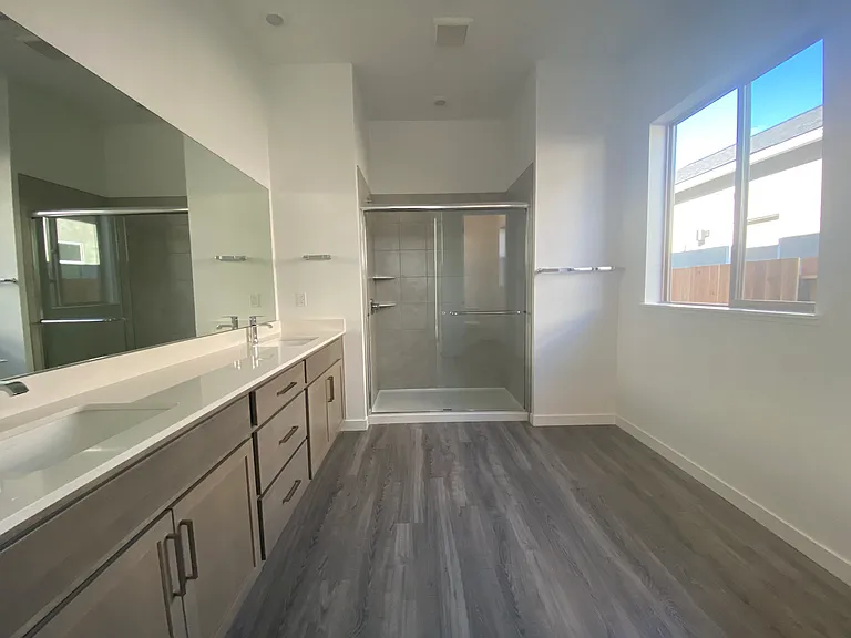 1905 Monitor Peak St — Photo 7