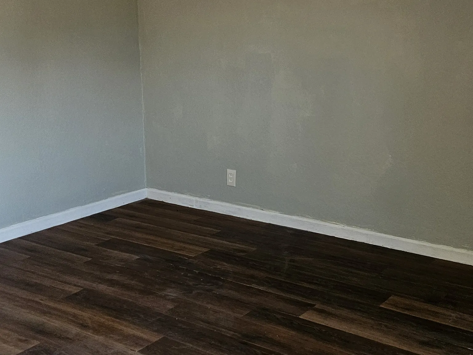2 bed, 800 sqft, $2,250 — Photo 2