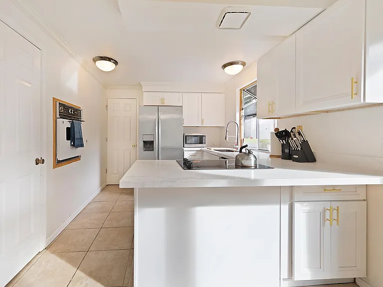 14717 SE 15th Pl — Photo 13