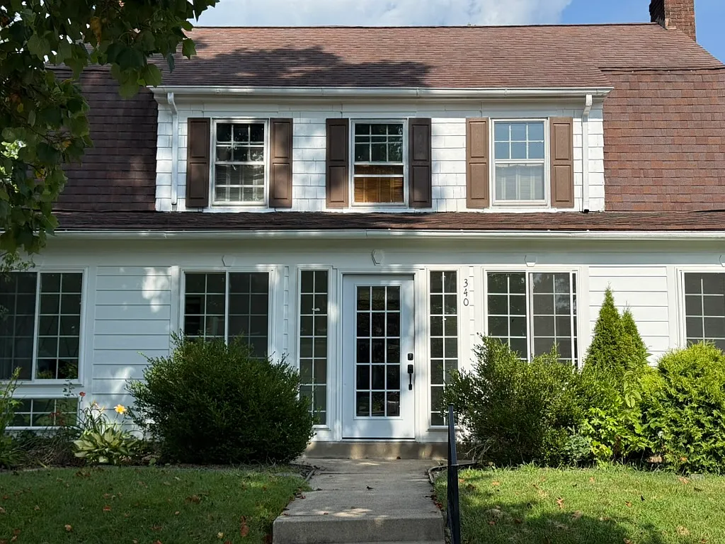 4 bed, 2016 sqft, $2,800 — Photo 1