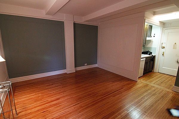 1st image of 457 W 57th St #1407