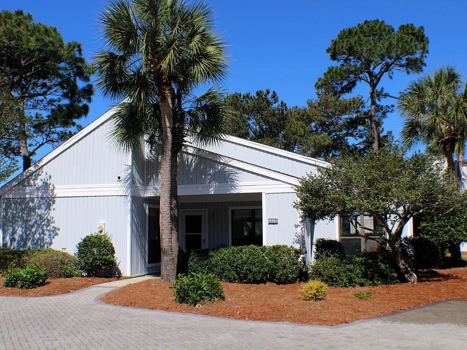 1st image of 753 Sandpiper Dr #753