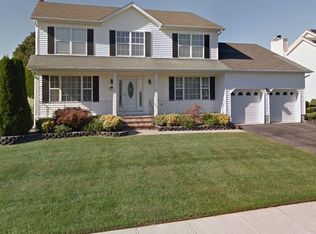 16 William Dr, Howell, NJ 07731