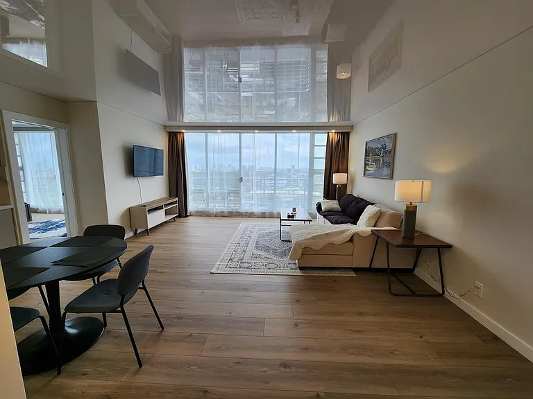1720 Harrison St #16B — Photo 2