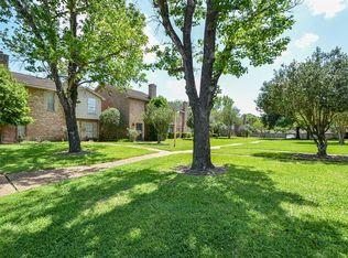 9545 Clanton St, Houston, TX 77080