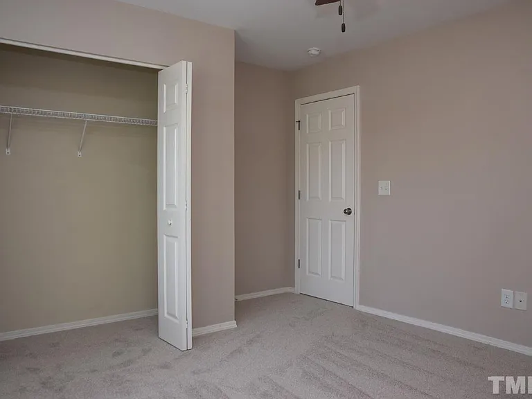 8224 Stone Cellar Dr — Photo 26