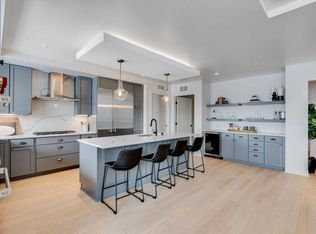 3900 Sunnyside Rd #408, Minneapolis, MN 55424