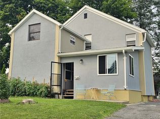 1102 Oak St, Utica, NY 13502