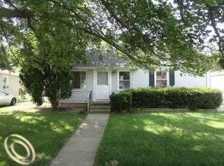 3921 Hogarth Ave, Flint, MI 48532
