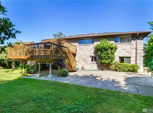 9216 26th Ave NW, Seattle, WA 98117
