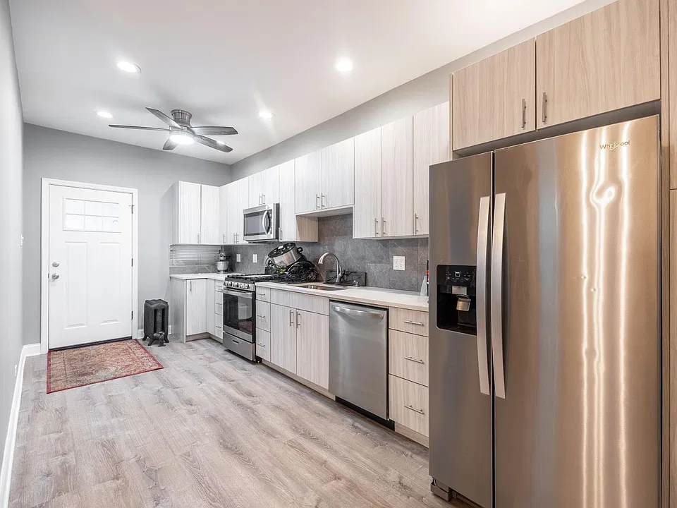 2539 W Logan Blvd #1
