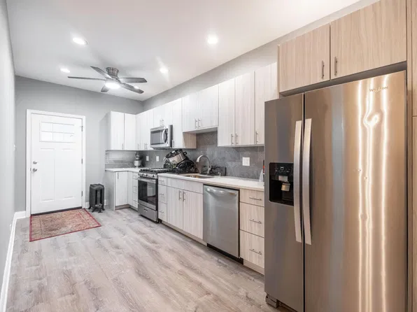 2539 W Logan Blvd #1, Chicago, IL 60647