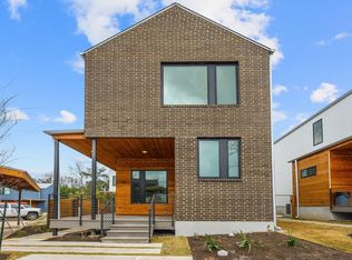 915 S 2nd St, Austin, TX 78704