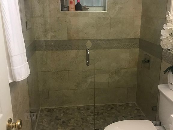5th image of 3482 Taconic Dr