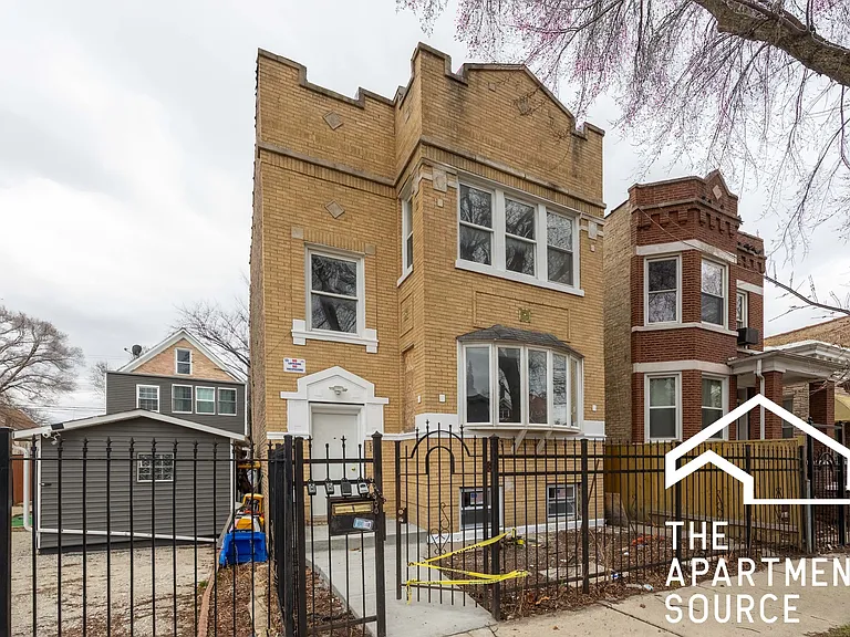 1014 N Hamlin Ave #1 — Photo 18