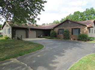 108 Rustic Ln, Battle Creek, MI 49017