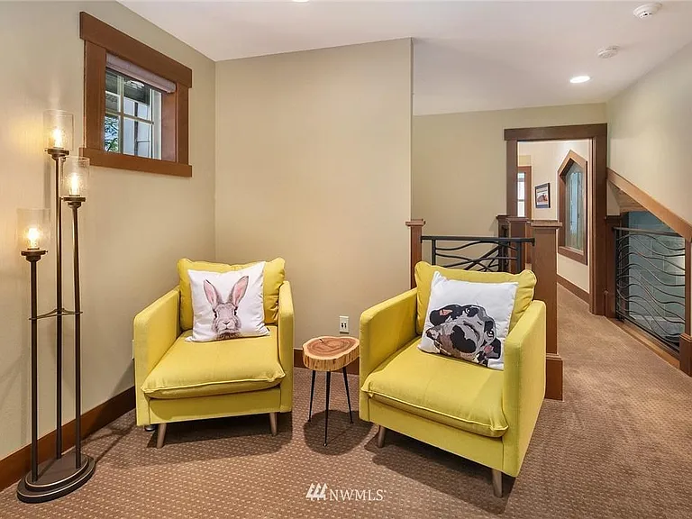 230 Equinox Dr — Photo 16