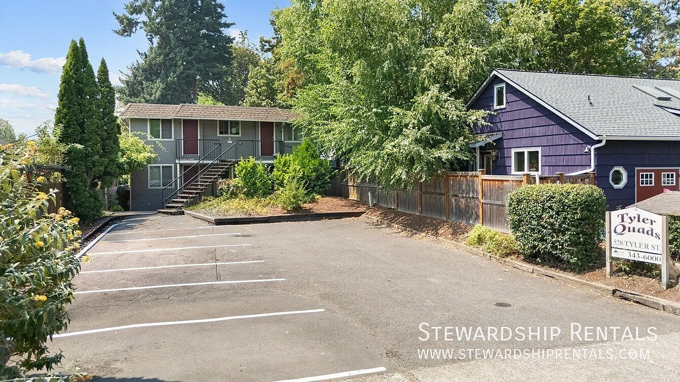 1 bed, $775 — Photo 2