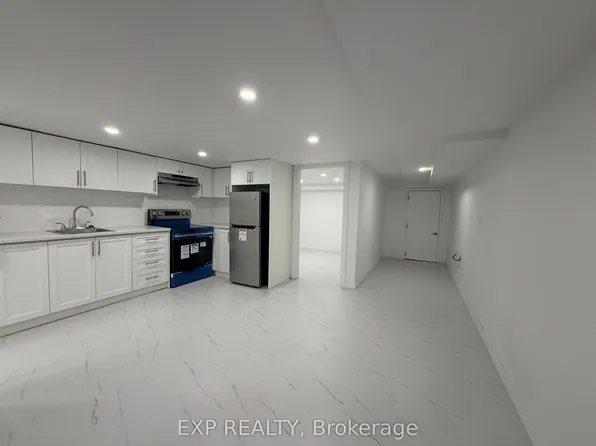 804 Saint Clair Ave W #Basement, Toronto, ON M6C 1B6