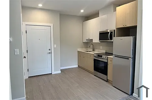 2319 Ontario Rd NW #1 Photo 1