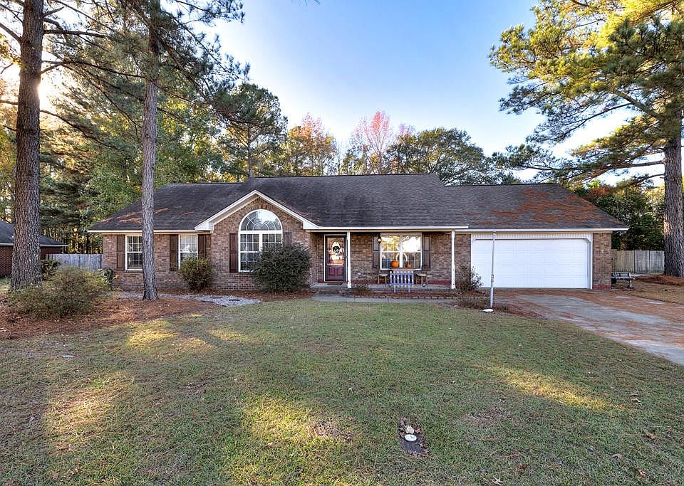1st image of 380 Trailwood Dr