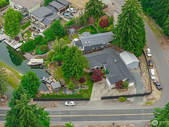 2nd image of 5129 W Tapps Drive E