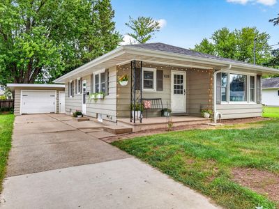 1028 Tyler Ave, Oshkosh, WI, 54902