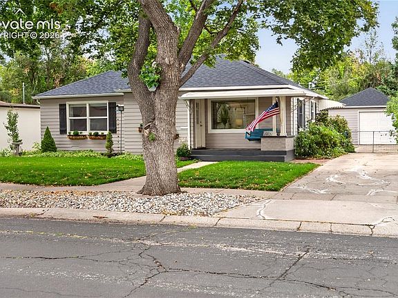 2nd image of 2407 Balboa St