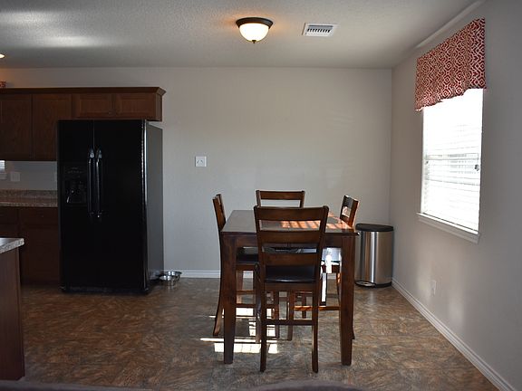 5th image of 2608 Hector Dr