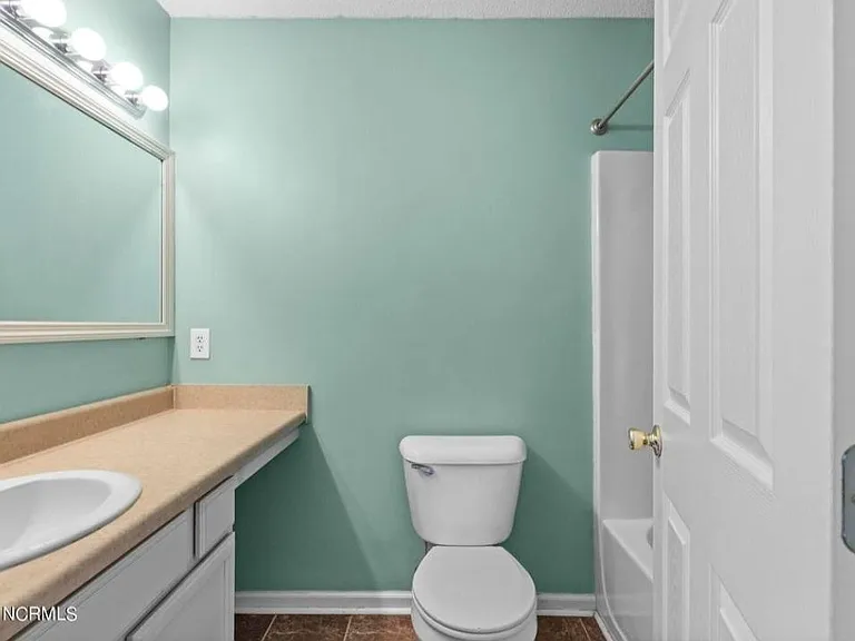 228 Smallwood Rd #228 — Photo 13