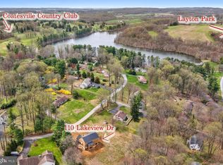 110 Lakeview Dr, Coatesville, PA 19320