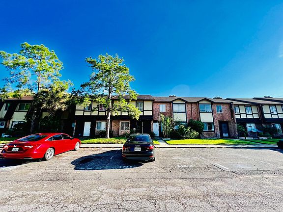 4th image of 2345 Tom Jones St #2345