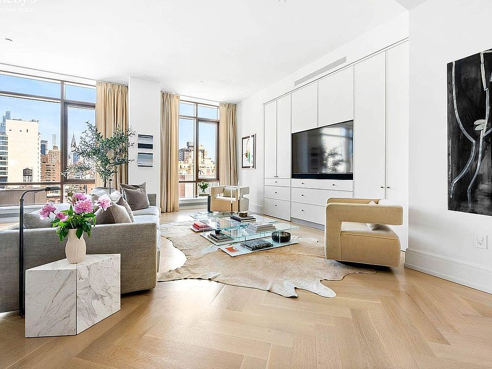 1st image of 215 E 19th St #10E