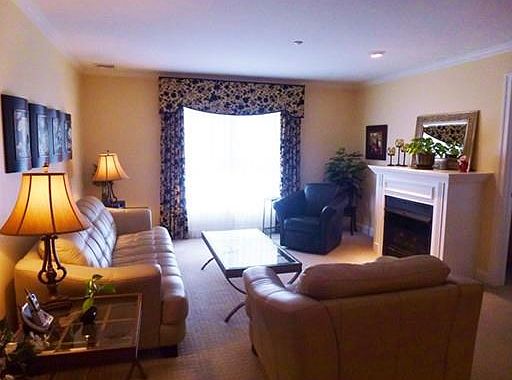 1st image of 8 Crowninshield St Unit 404