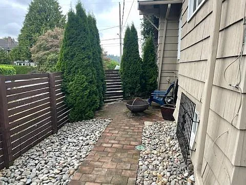 3246 37th Ave S — Photo 16