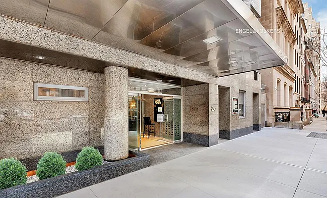 Rented by Engel & Völkers New York City | media 3