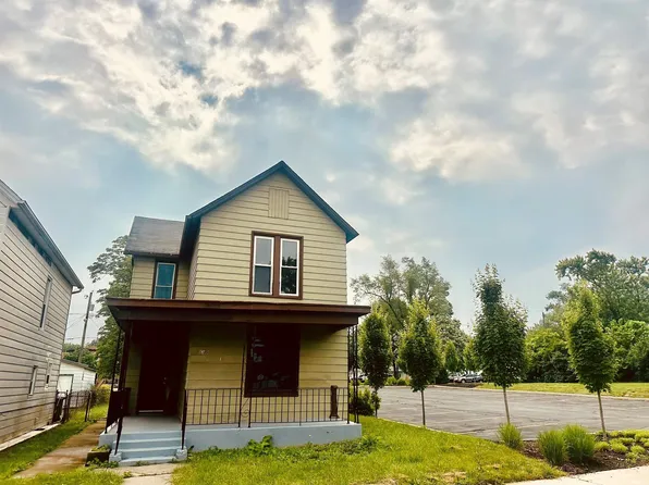 1319 McCulloch St, Fort Wayne, IN 46803