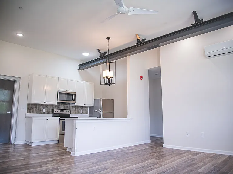 36 Cecil Elementary Dr #1-22 — Photo 2
