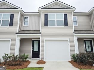 172 Coneflower Rd, Bloomingdale, GA 31302