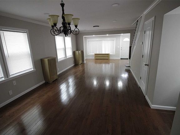 3rd image of 215-22 104th Ave
