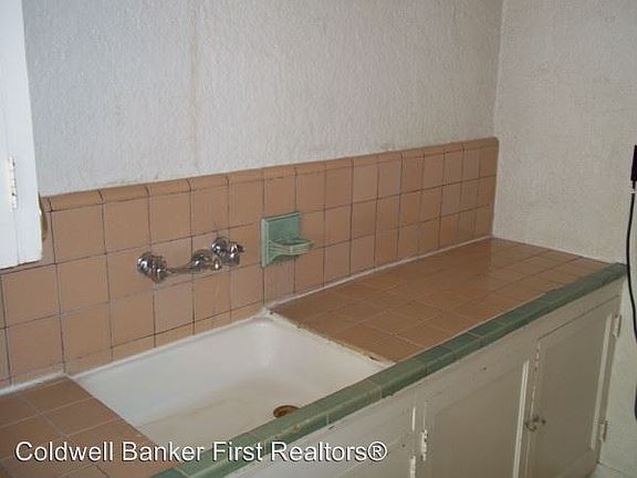 5th image of 2 E Birch St APT 307