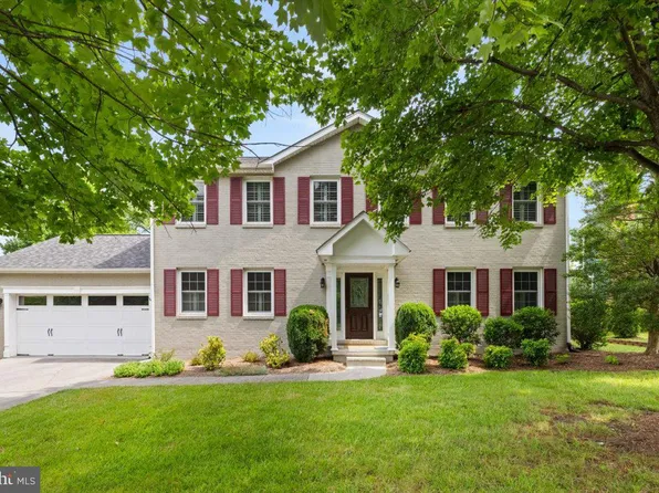 1962 Kathy Ct, Winchester, VA 22601