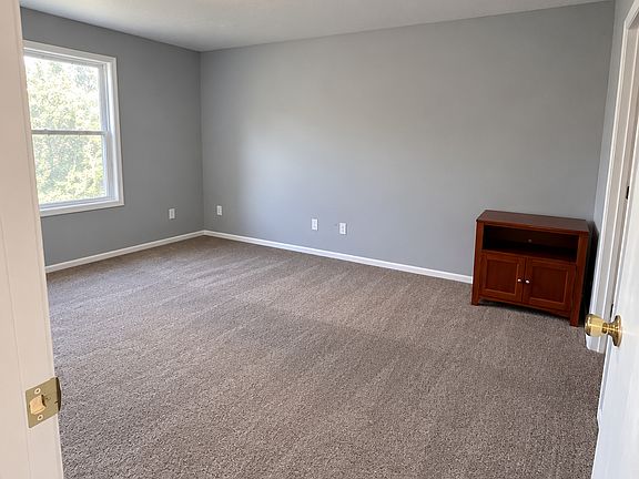 3rd image of 2157-2161 Watch Ave #4