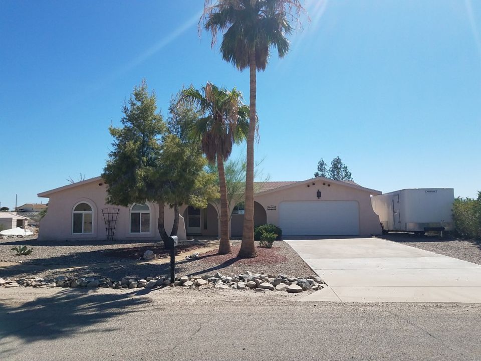 1st image of 3590 Red Dr