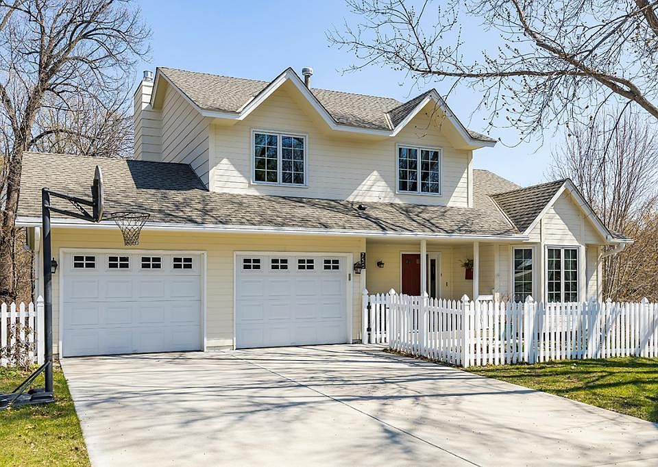 2nd image of 750 Preakness Ln