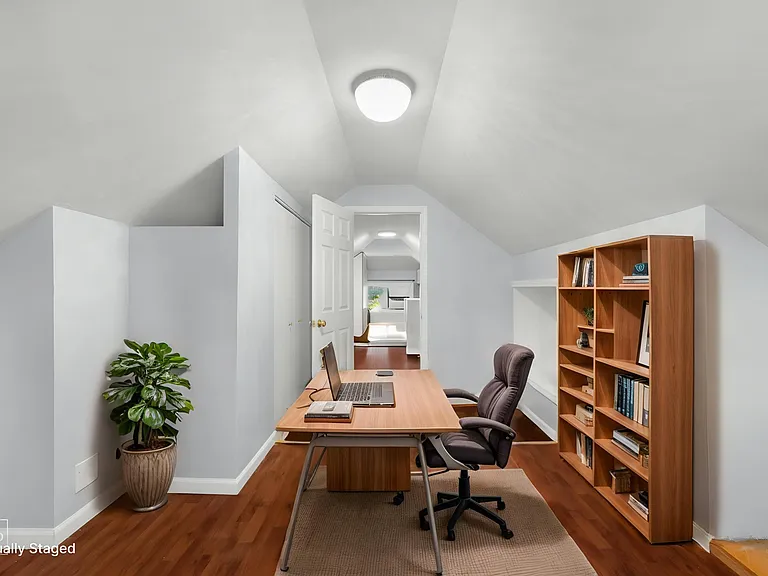 1327 Euclid Ave — Photo 21