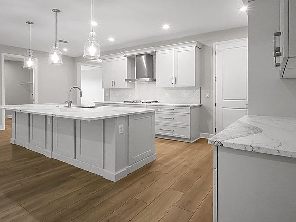Pearl Model Kitchen