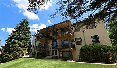 1st image of 1640 Cumberland St APT 17