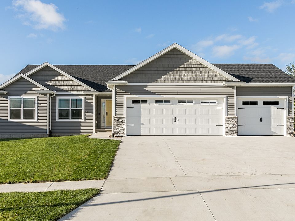 229 McCarran Ave NE, Cedar Rapids, IA 52402 Zillow